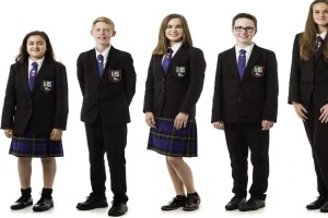 custom uniforms vs ready-made uniforms