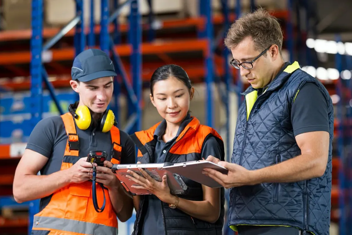 Cost-Saving Strategies for Smarter Workwear Purchases