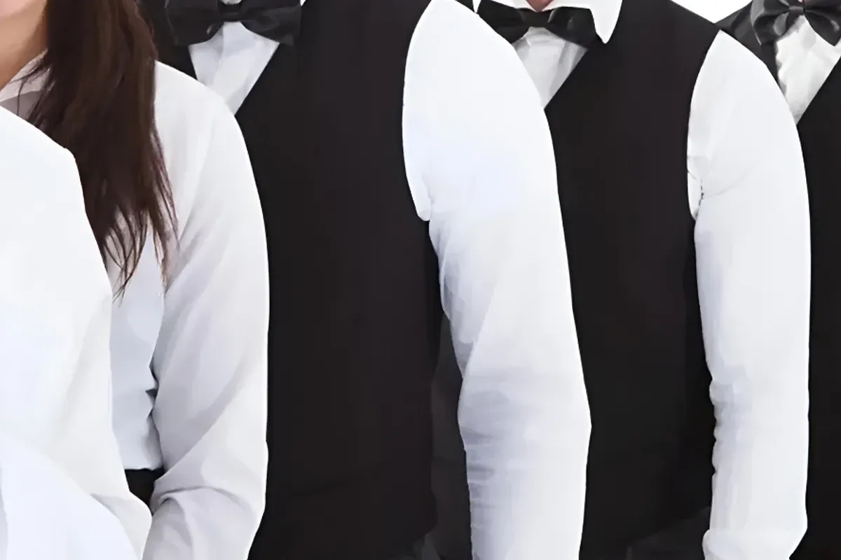 Custom Uniform Solutions for Restaurants in Dubai